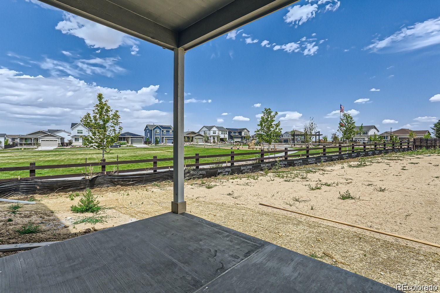 170 S Vandriver Way Aurora CO 80018