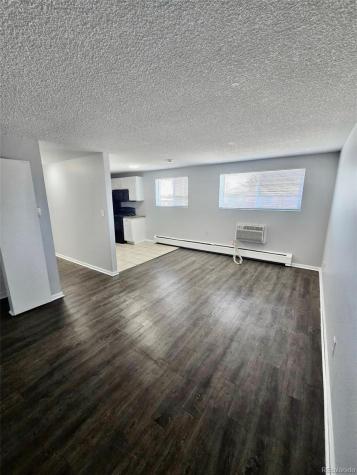 1437 Moline Street Aurora CO 80010