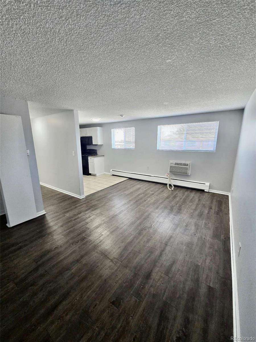 1437 Moline Street Aurora CO 80010