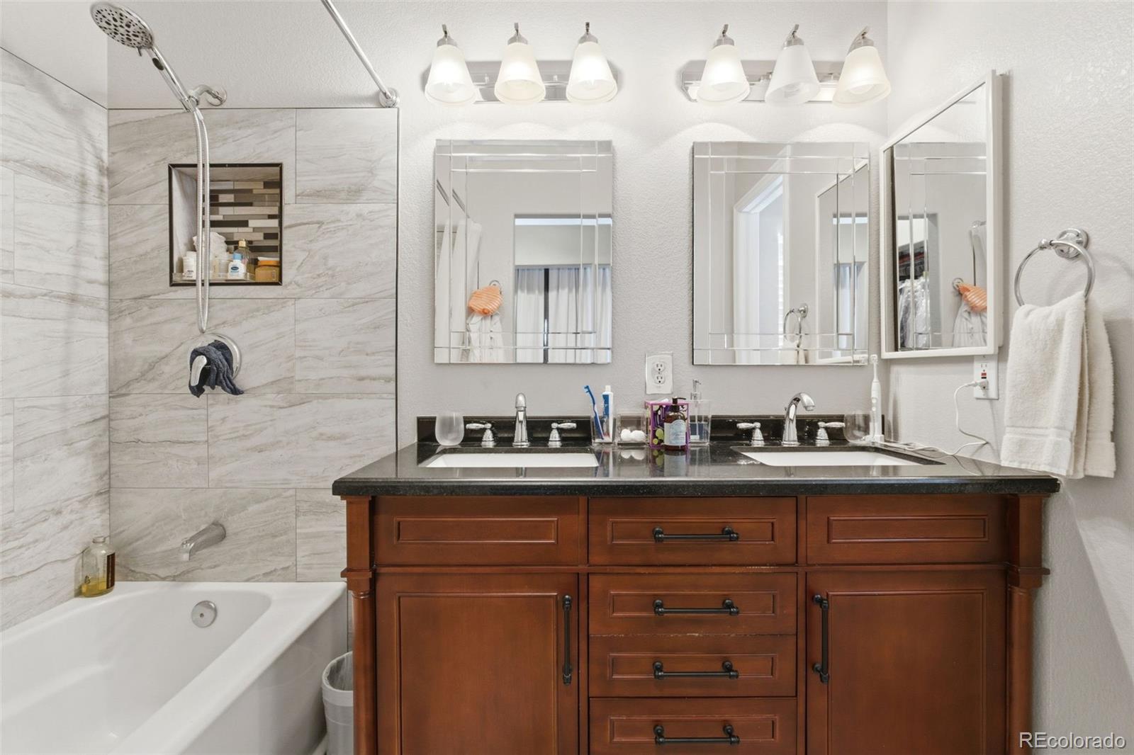 5127 S Malaya Court Centennial CO 80015