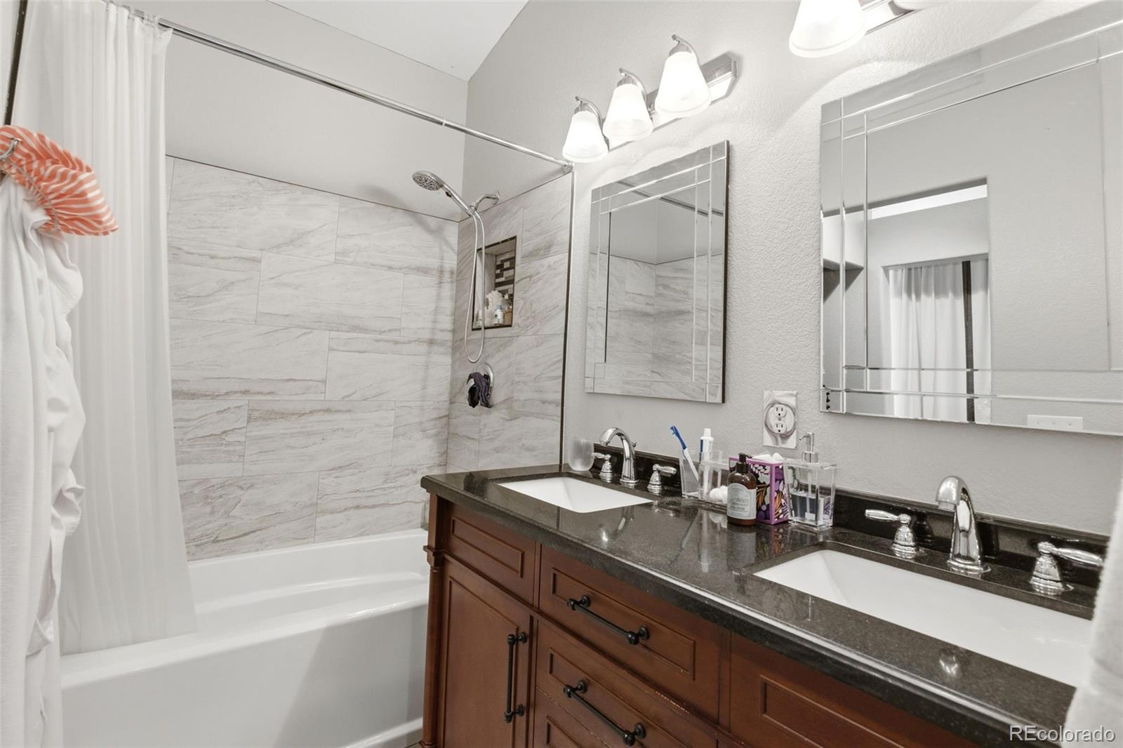 5127 S Malaya Court Centennial CO 80015