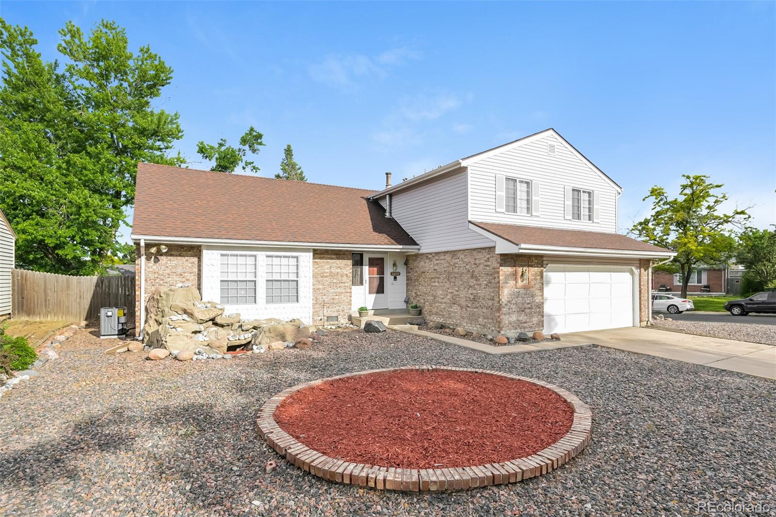 2272 S Dearborn Street Aurora CO 80014