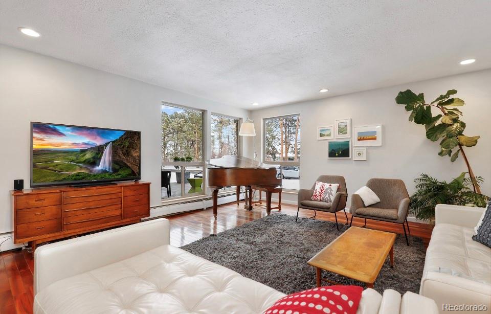 2555 Monaco Parkway Denver CO 80207