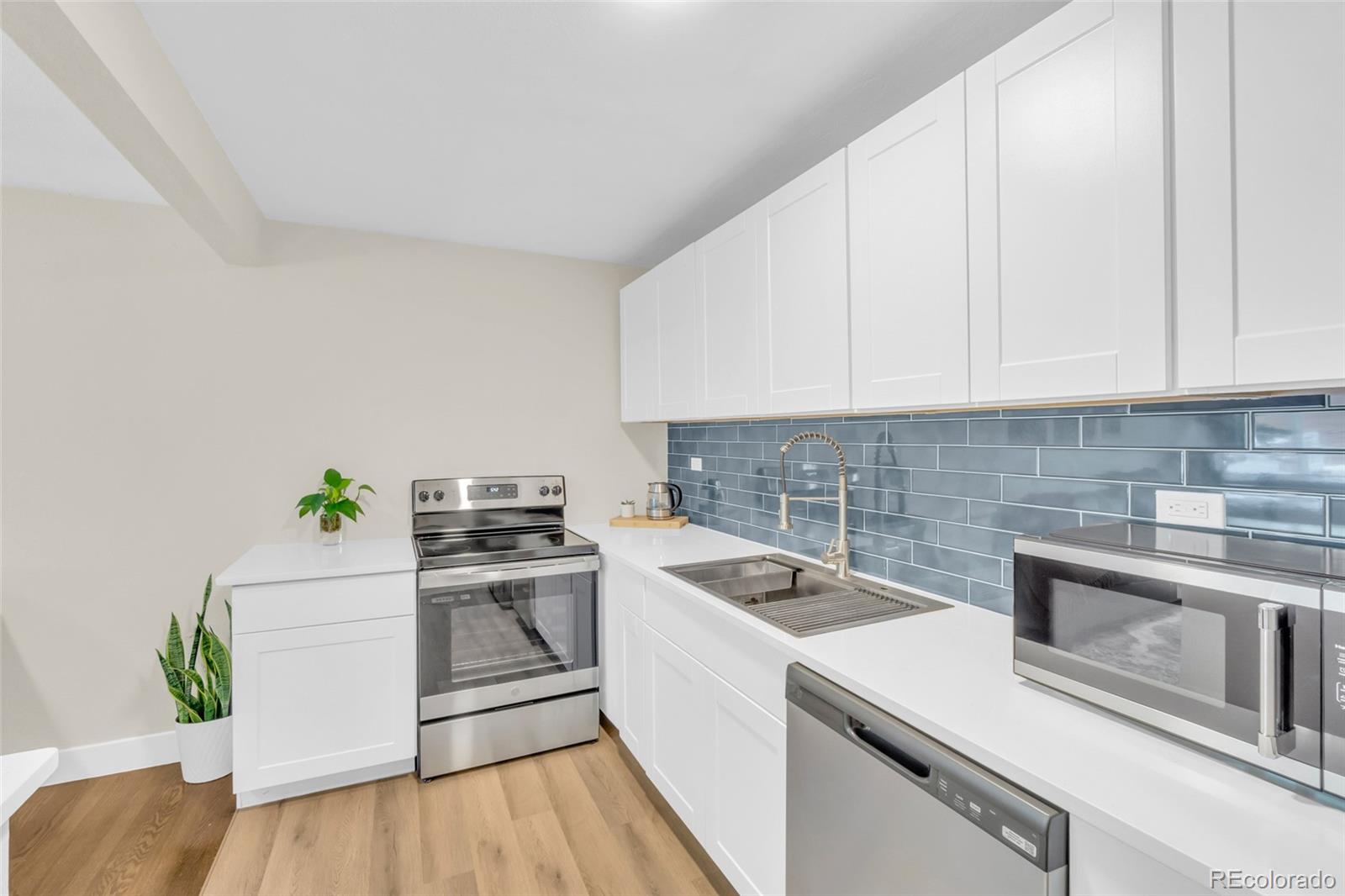 2405 W 39th Avenue Denver CO 80211