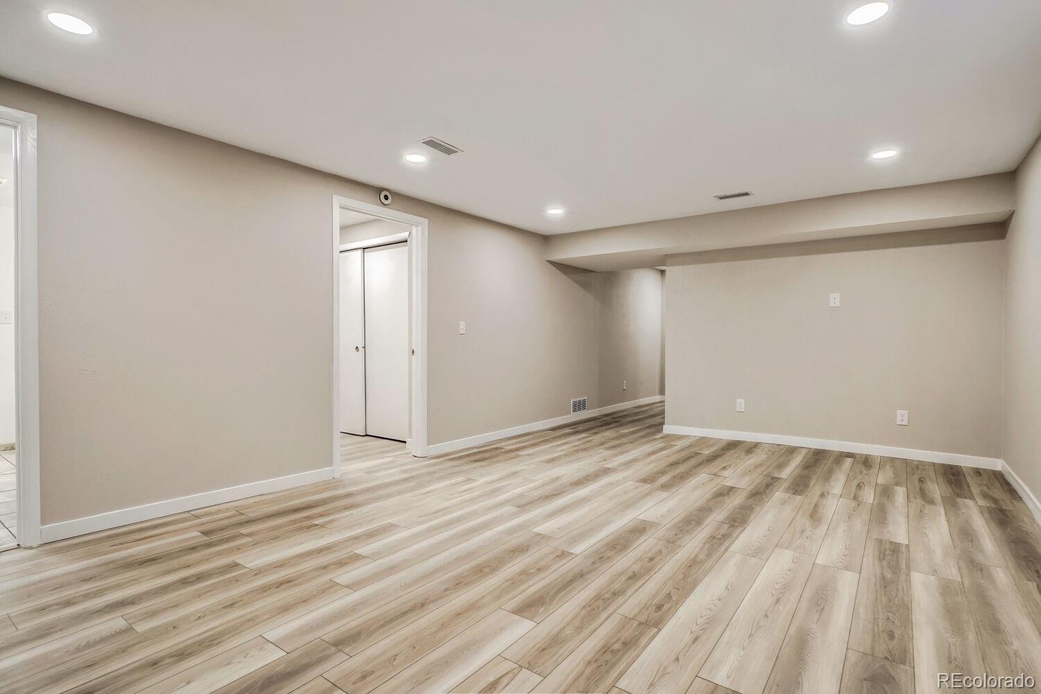 11962 E Maple Avenue Aurora CO 80012