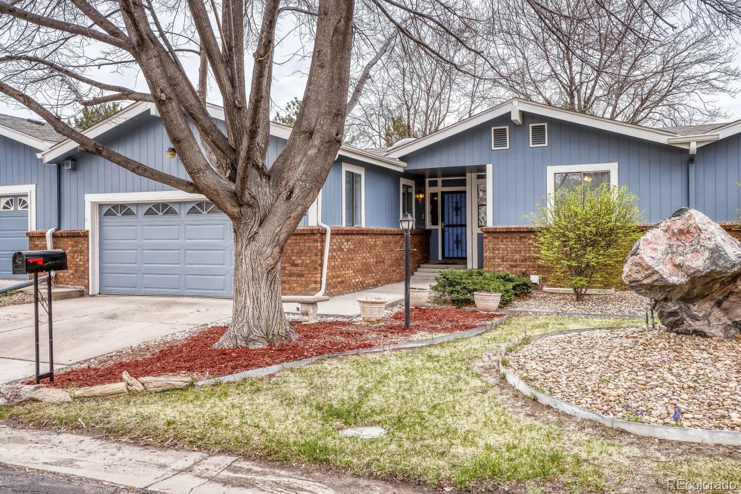 11962 E Maple Avenue Aurora CO 80012