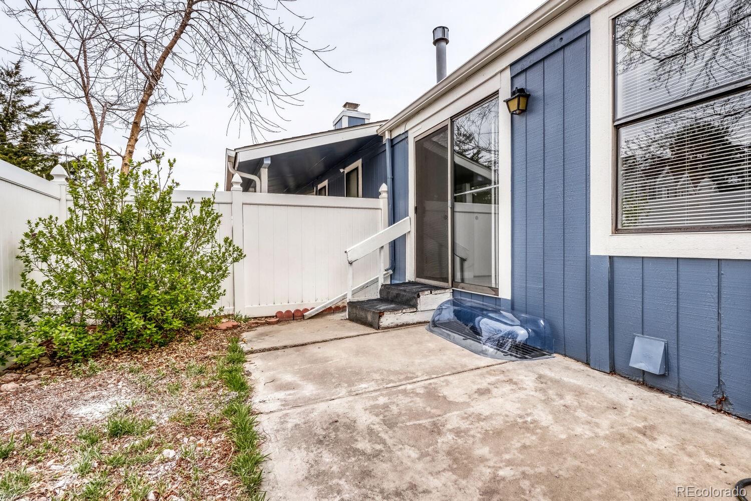 11962 E Maple Avenue Aurora CO 80012