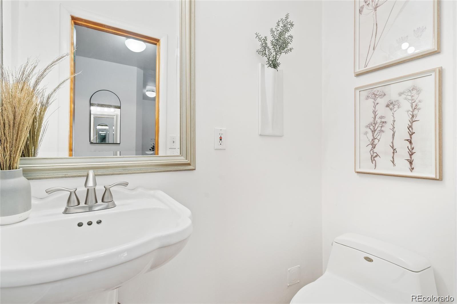 2311 S Jasmine Place Denver CO 80222