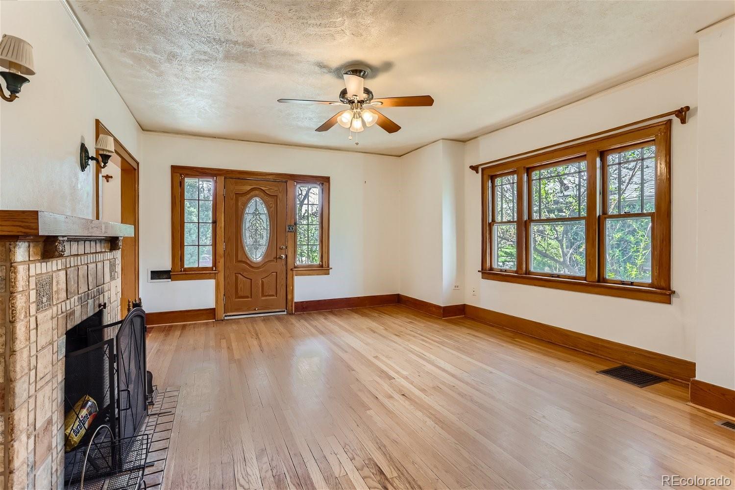 2265 N Ivy Street Denver CO 80207