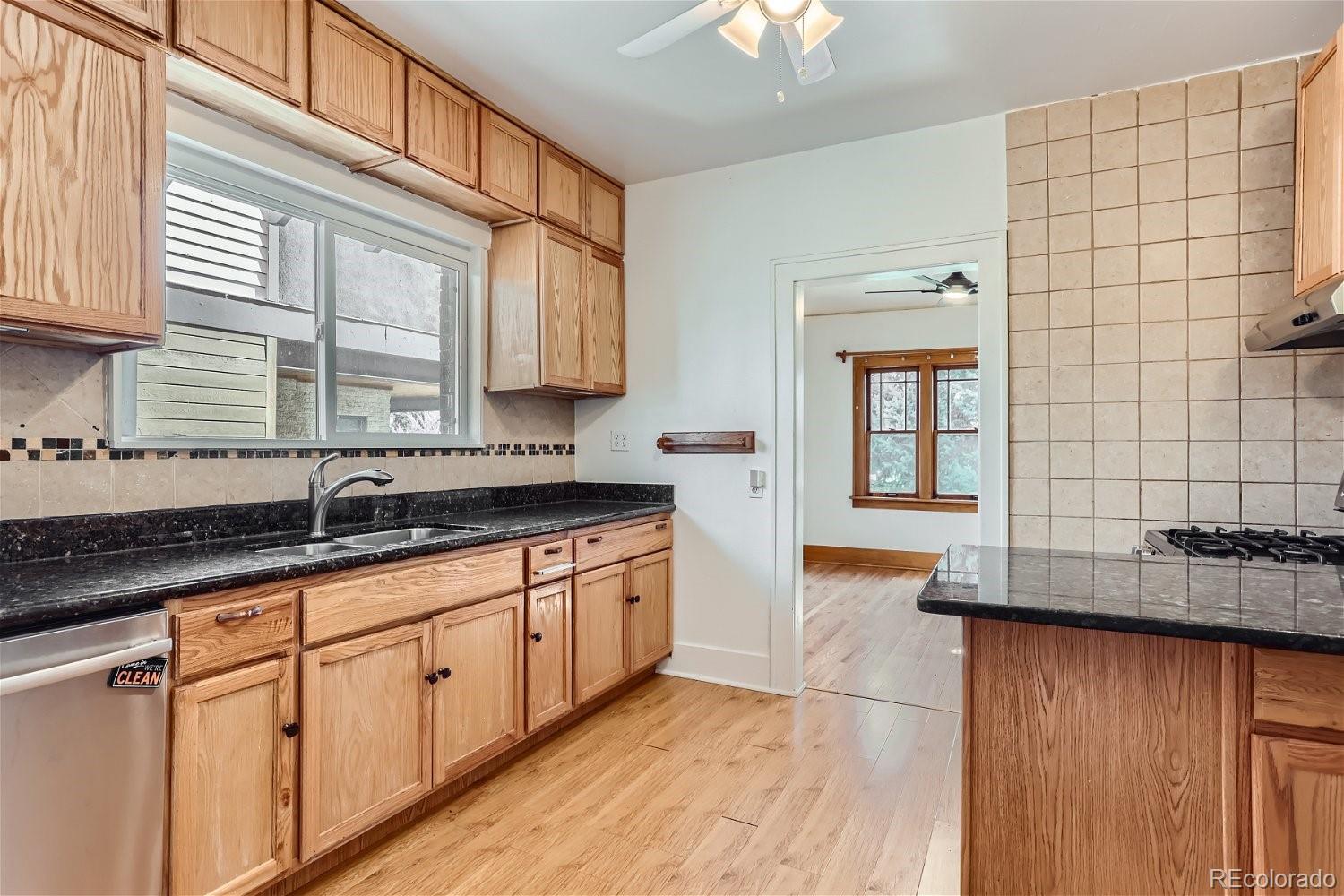 2265 N Ivy Street Denver CO 80207