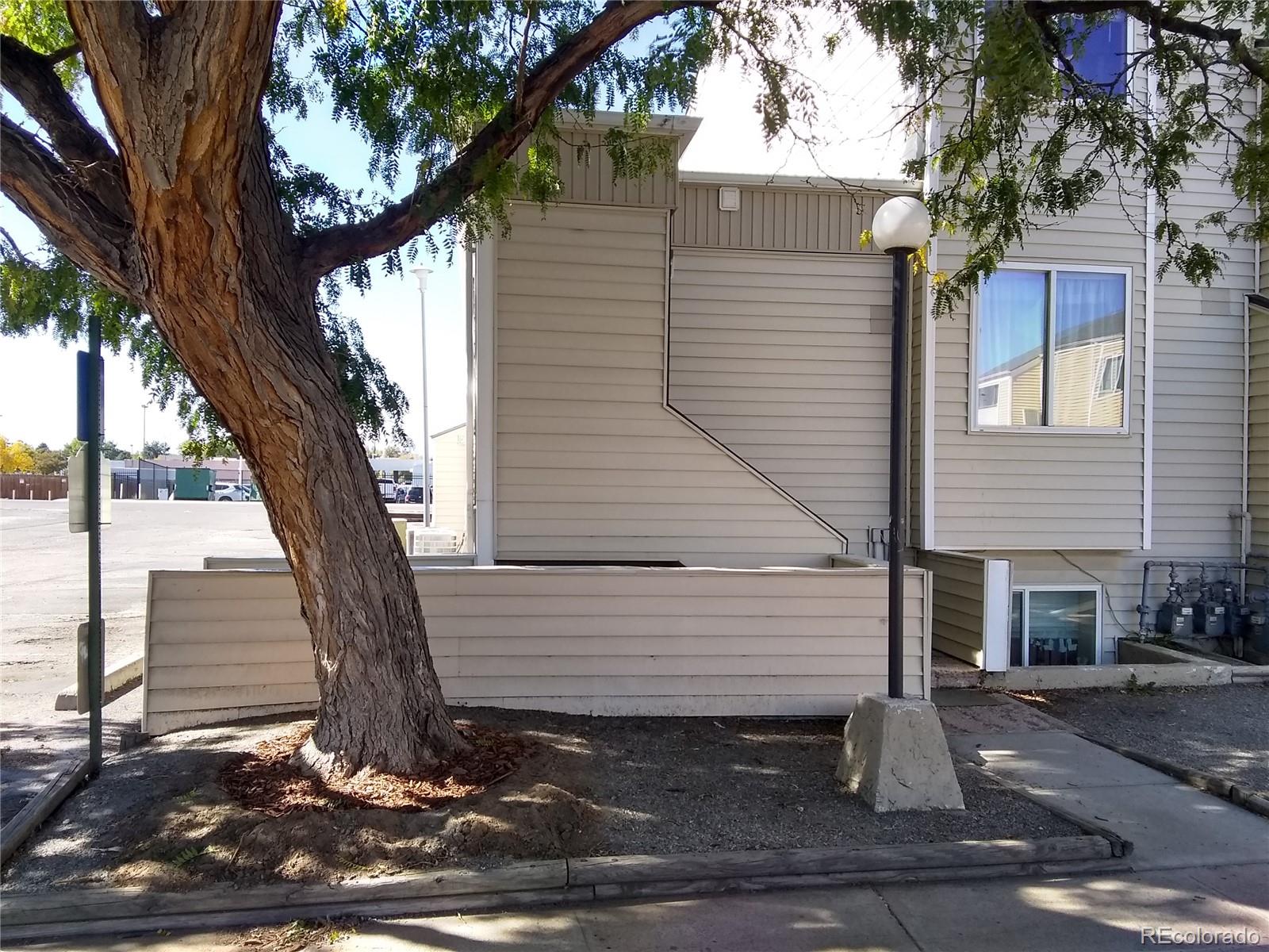 10742 E Exposition Avenue Aurora CO 80012
