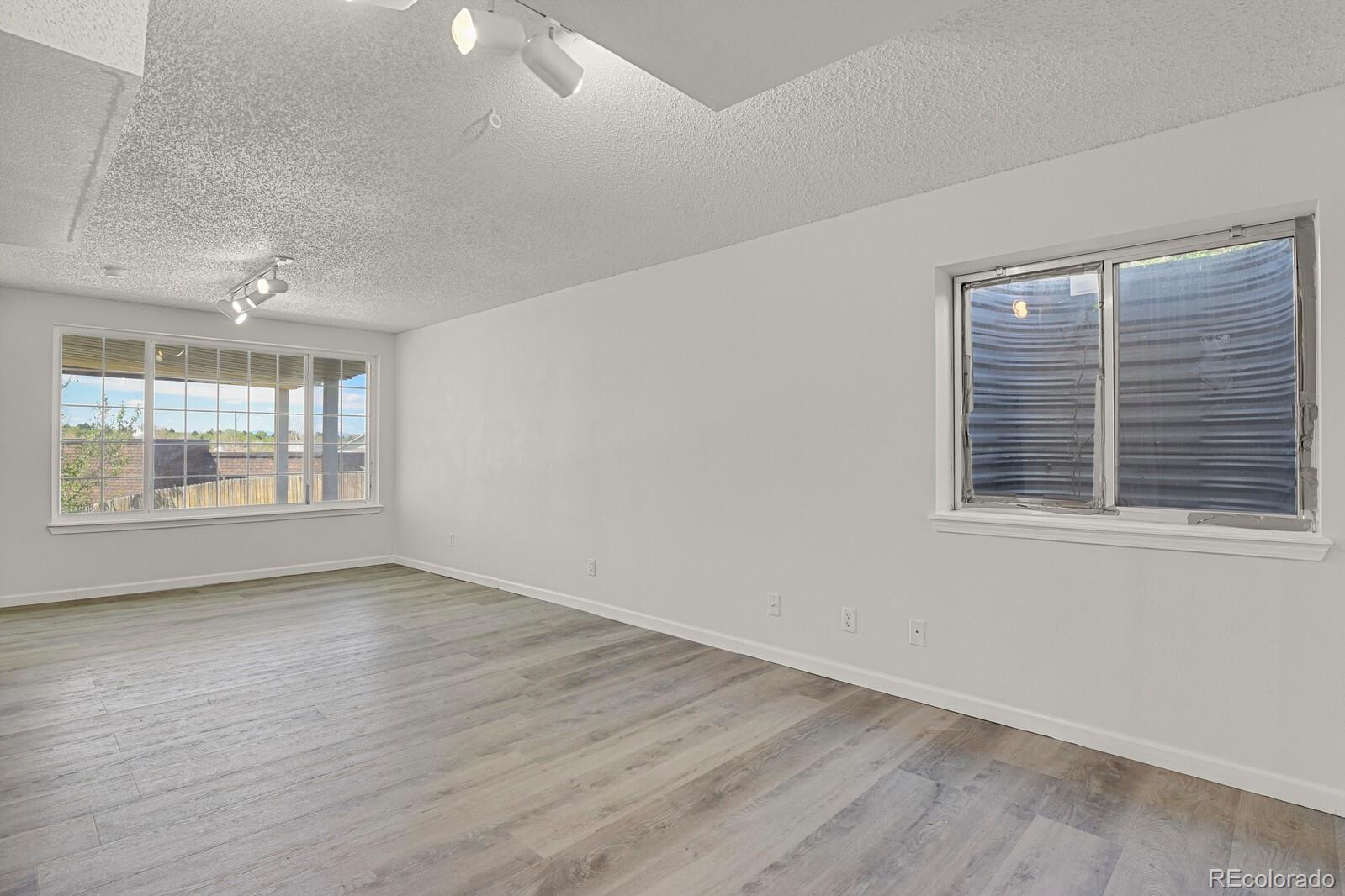 4637 S Flanders Way Centennial CO 80015