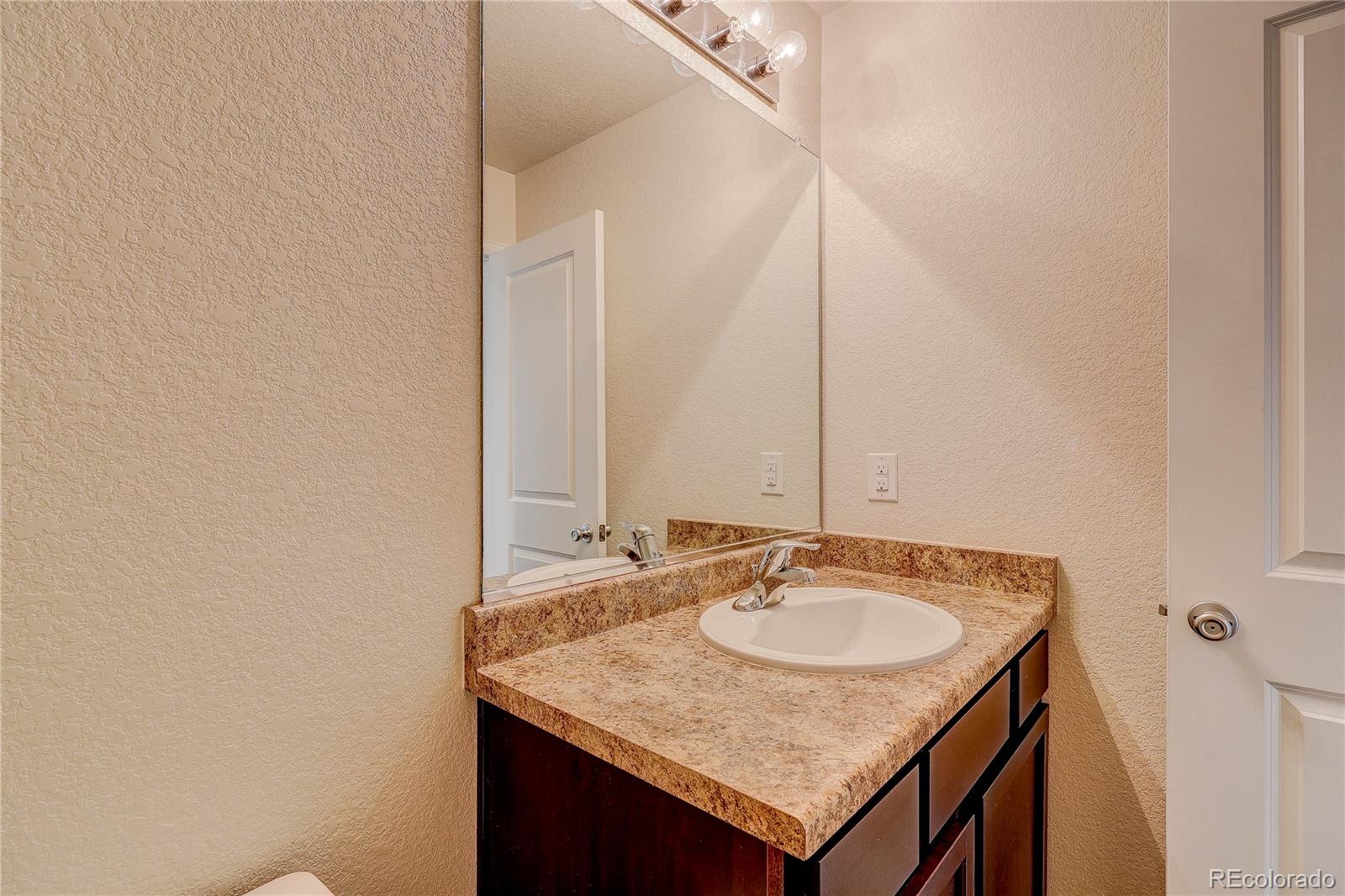 47368 Lily Avenue Bennett CO 80102