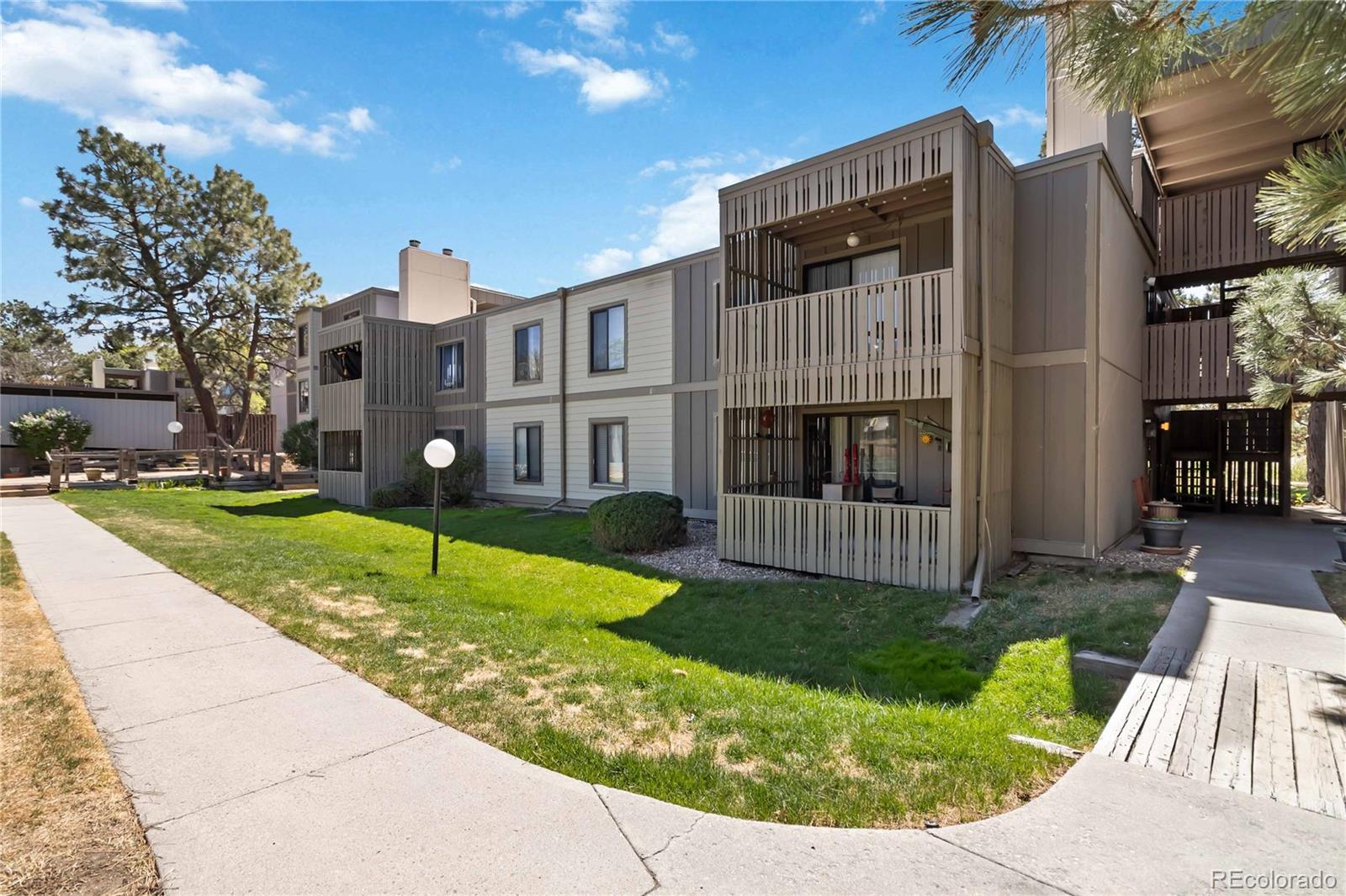 2525 S Dayton Way Denver CO 80231