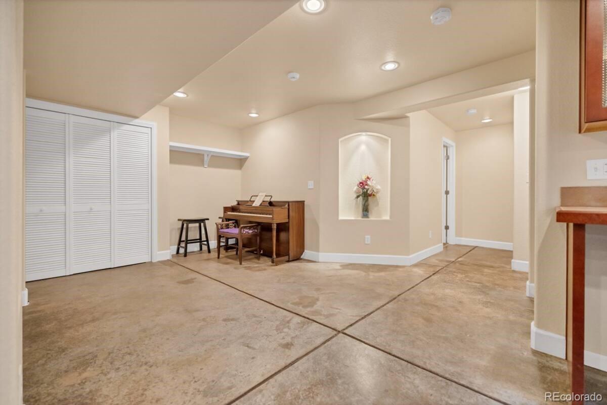 1402 W Costilla Street Colorado Springs CO 80905