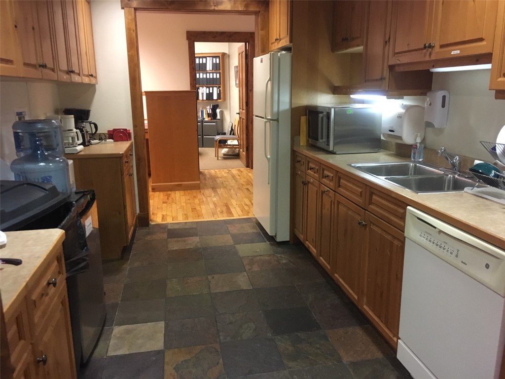 3001 S Lincoln Avenue Steamboat Springs CO 80487