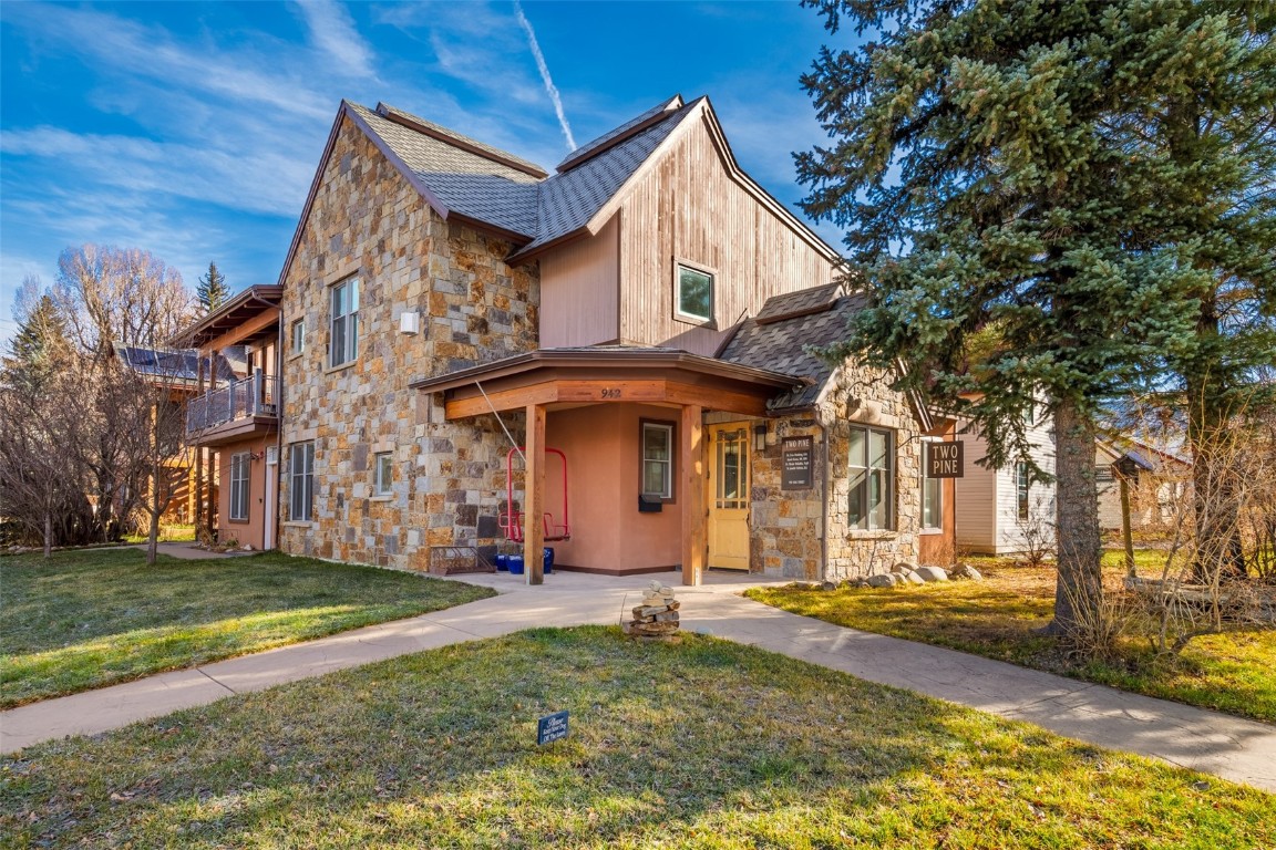 942 Oak Street Steamboat Springs CO 80487
