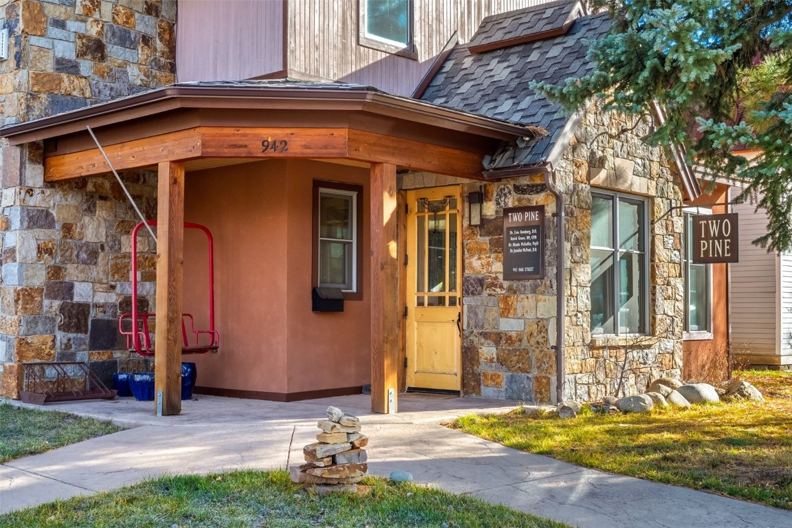 942 Oak Street Steamboat Springs CO 80487