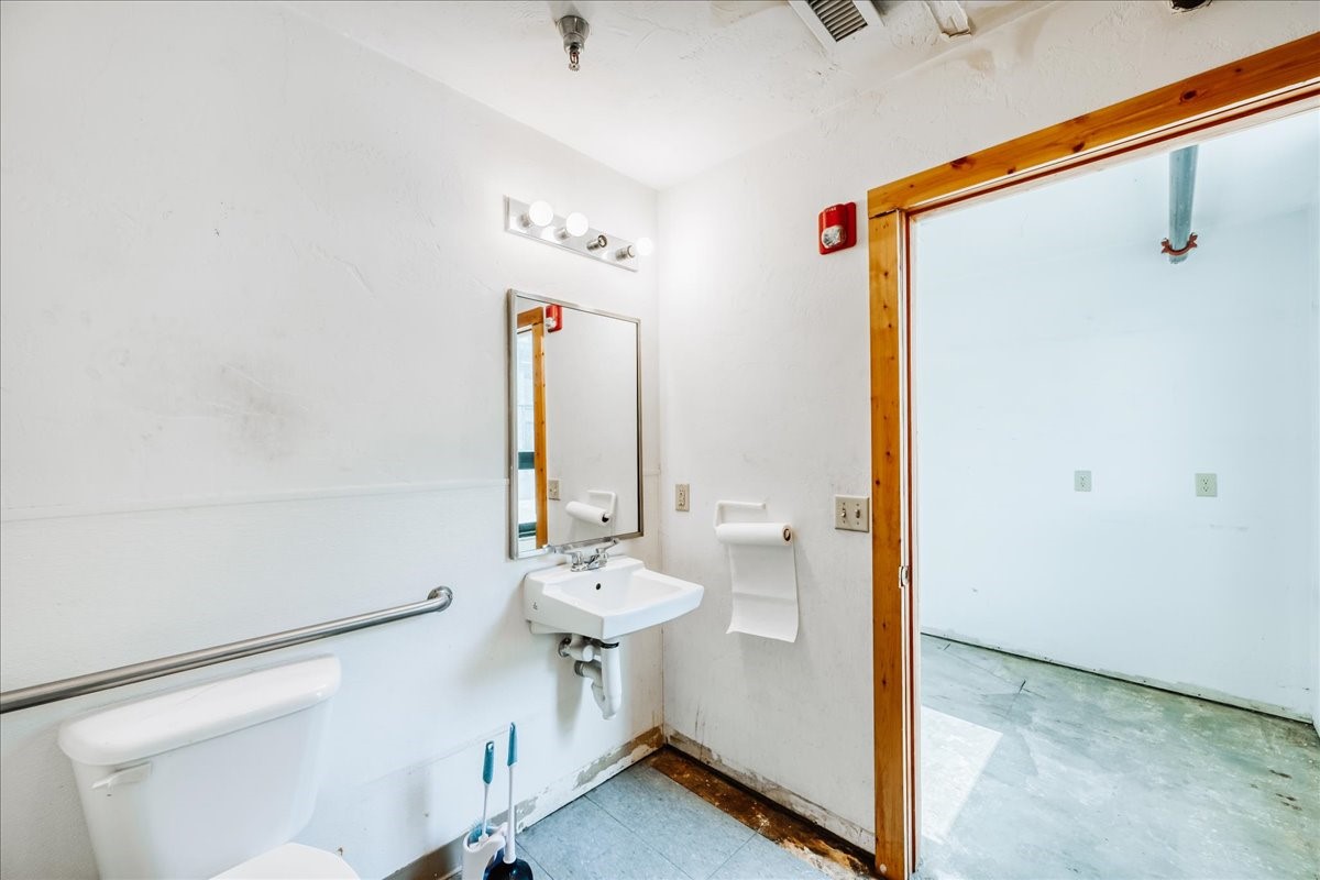 365 Warren Avenue Silverthorne CO 80498