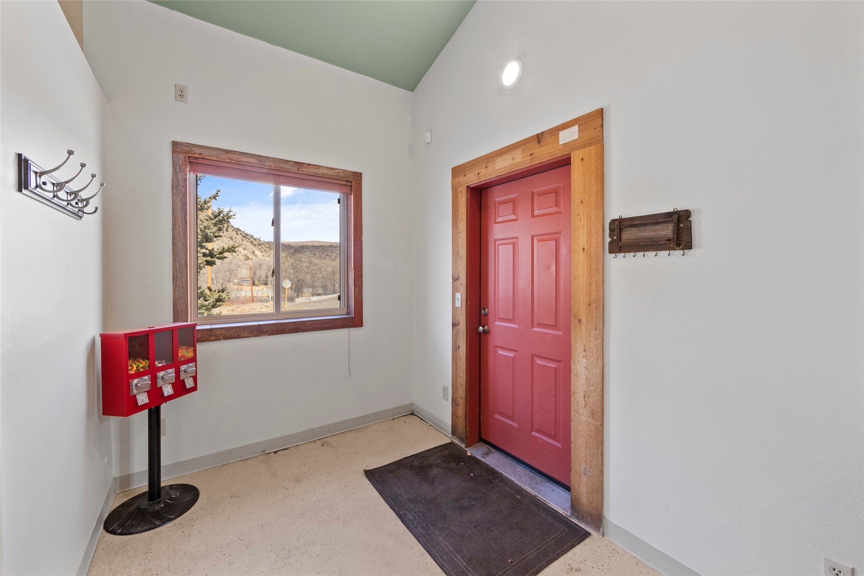 606 W Byers Avenue Hot Sulphur CO 80451