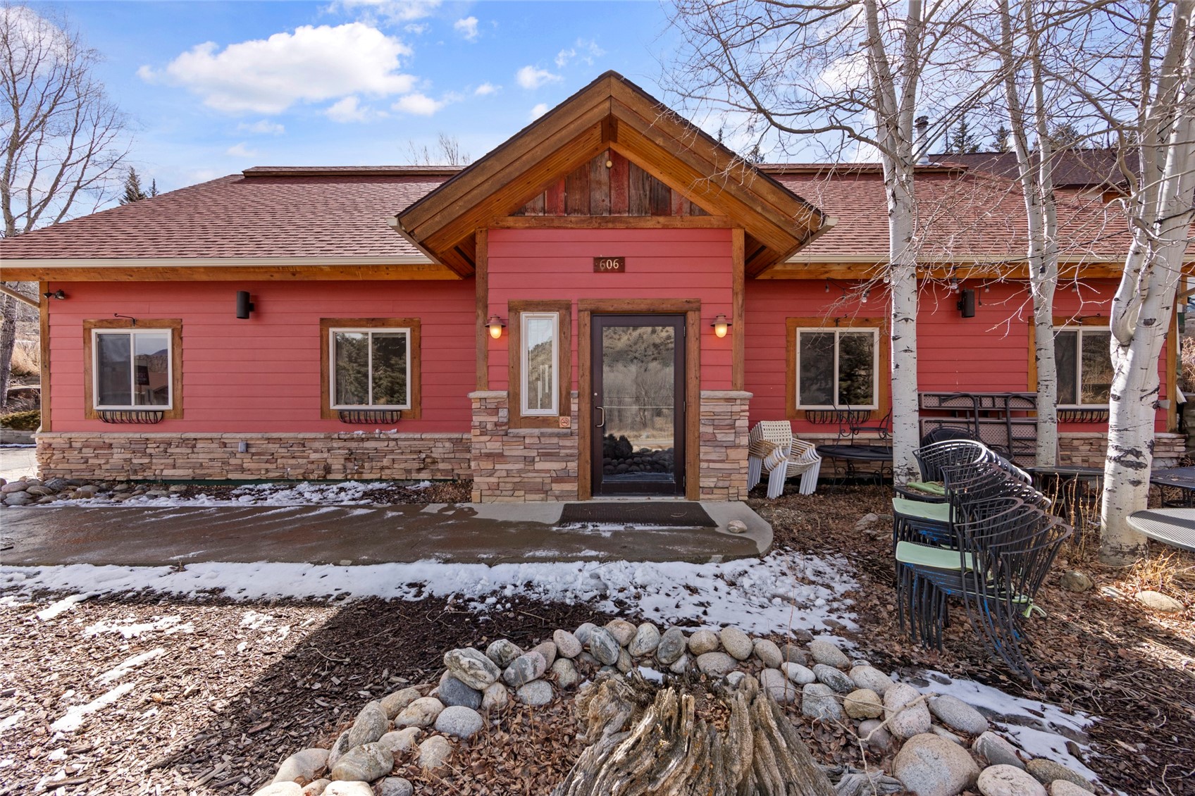 606 W Byers Avenue Hot Sulphur CO 80451
