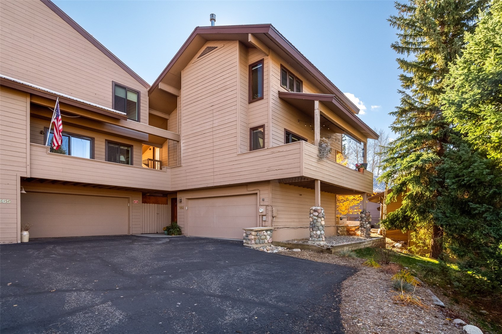 1863 Clubhouse Drive Steamboat Springs CO 80487