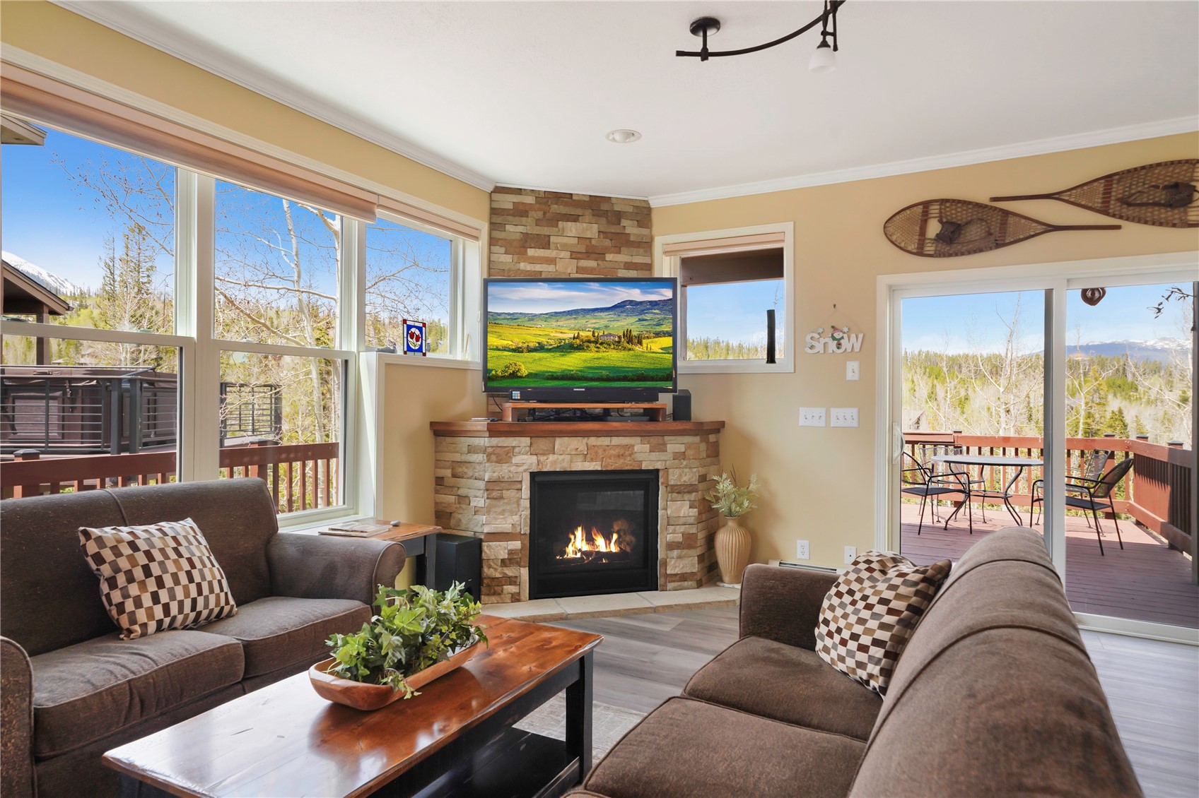 23 Twenty Grand Court Silverthorne CO 80498