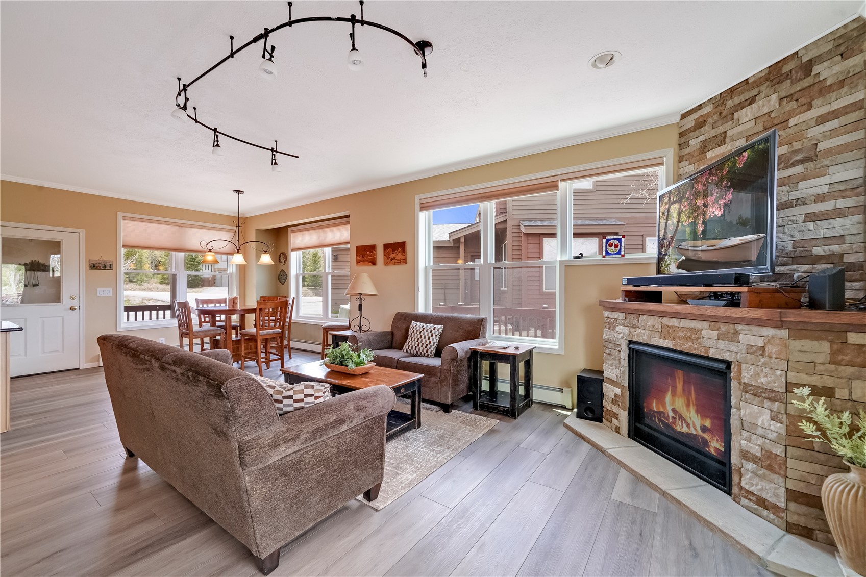 23 Twenty Grand Court Silverthorne CO 80498
