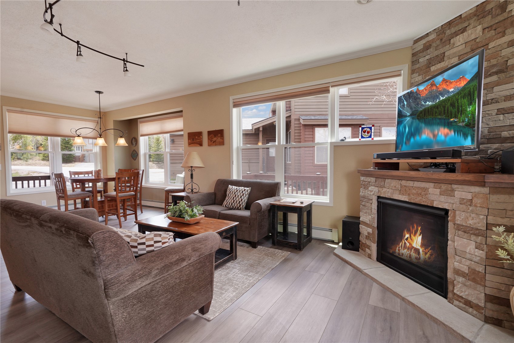 23 Twenty Grand Court Silverthorne CO 80498