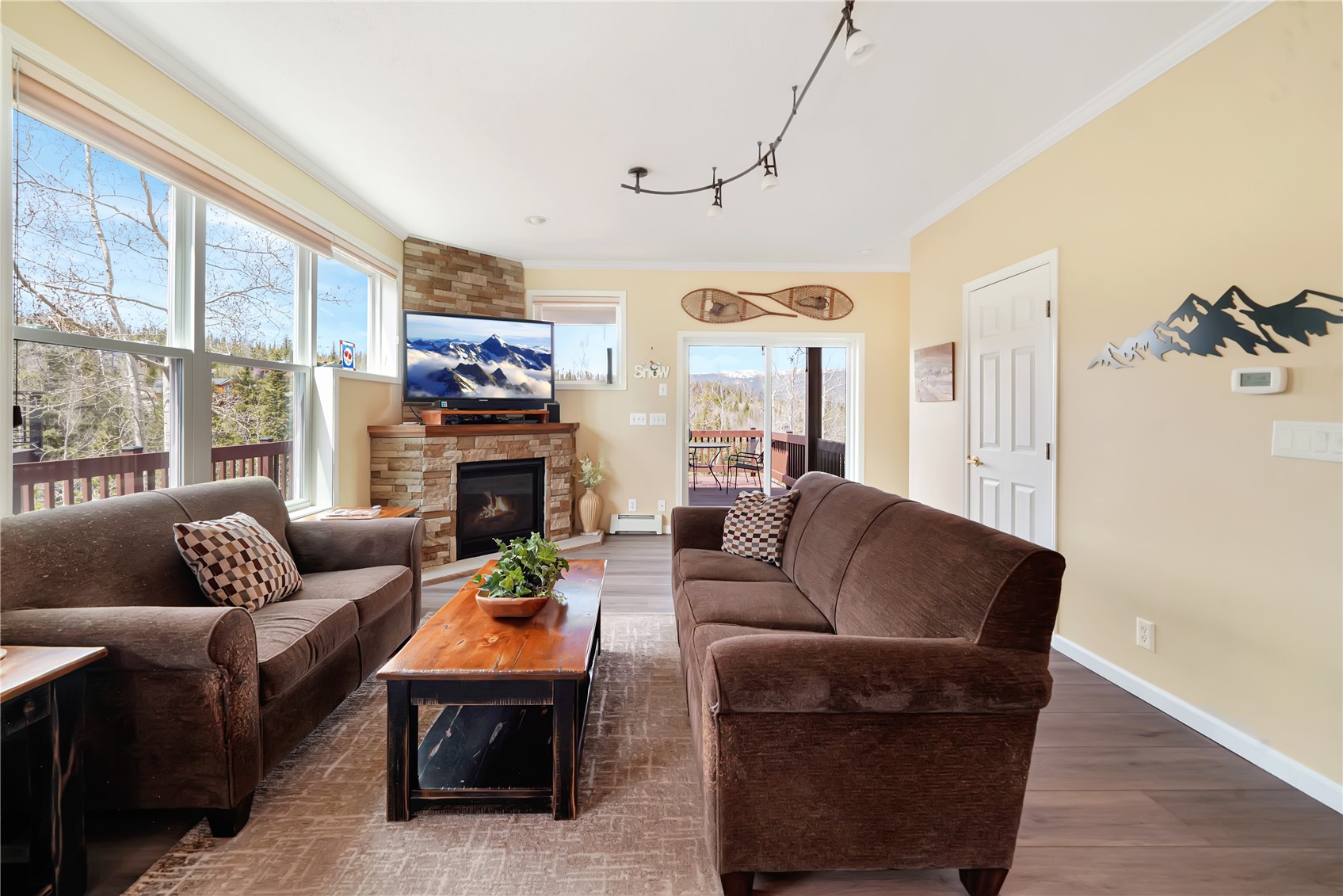 23 Twenty Grand Court Silverthorne CO 80498
