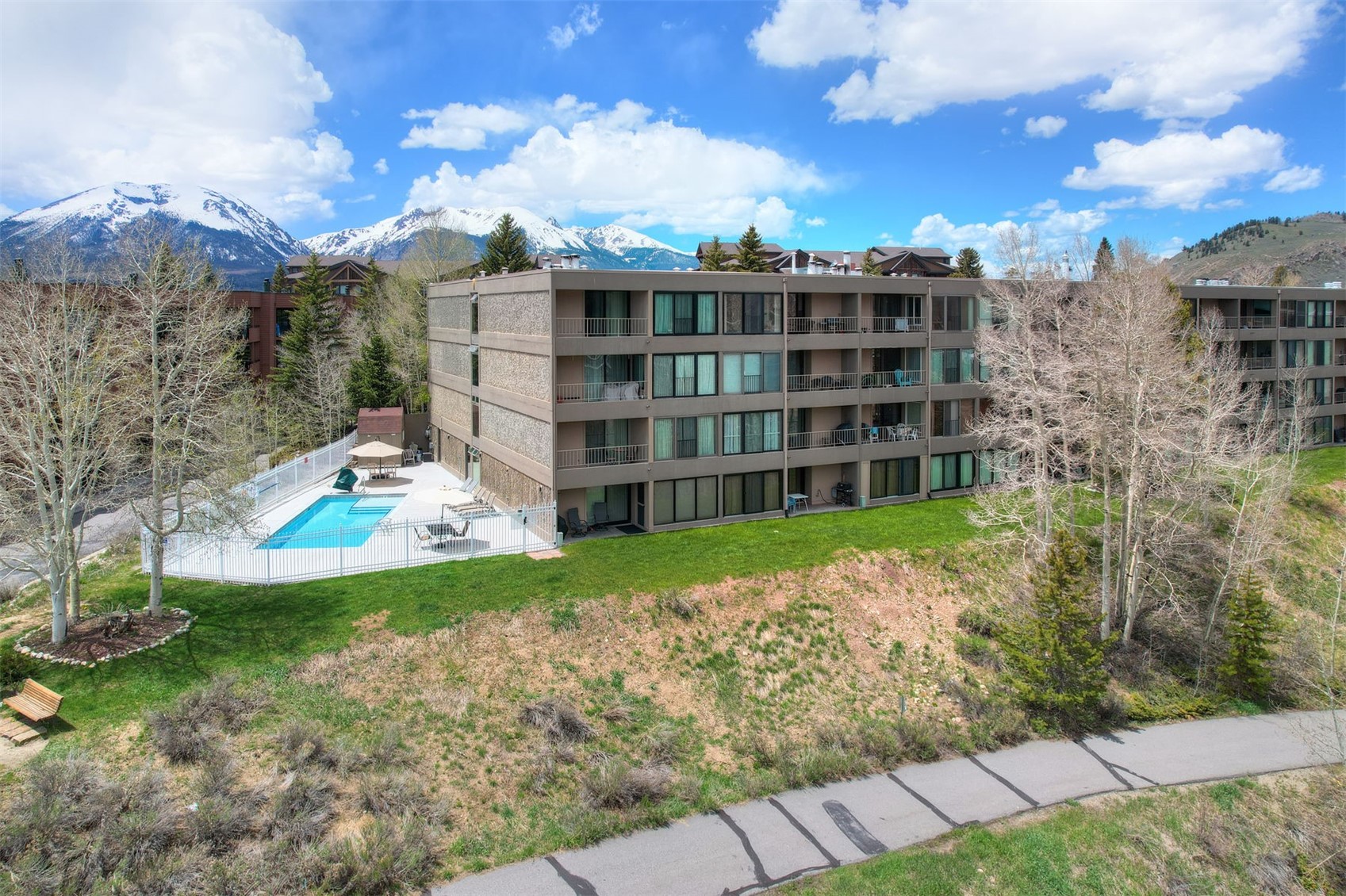 220 E La Bonte Street Dillon CO 80435