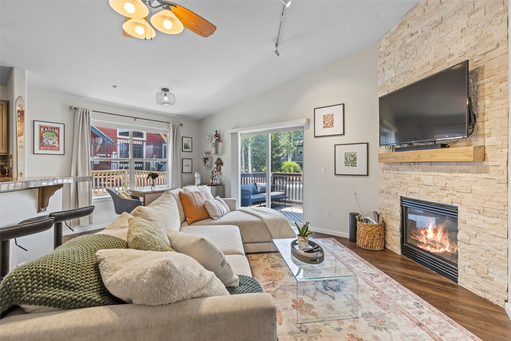 Silverthorne CO, 140 Wildernest Court, Unit 104