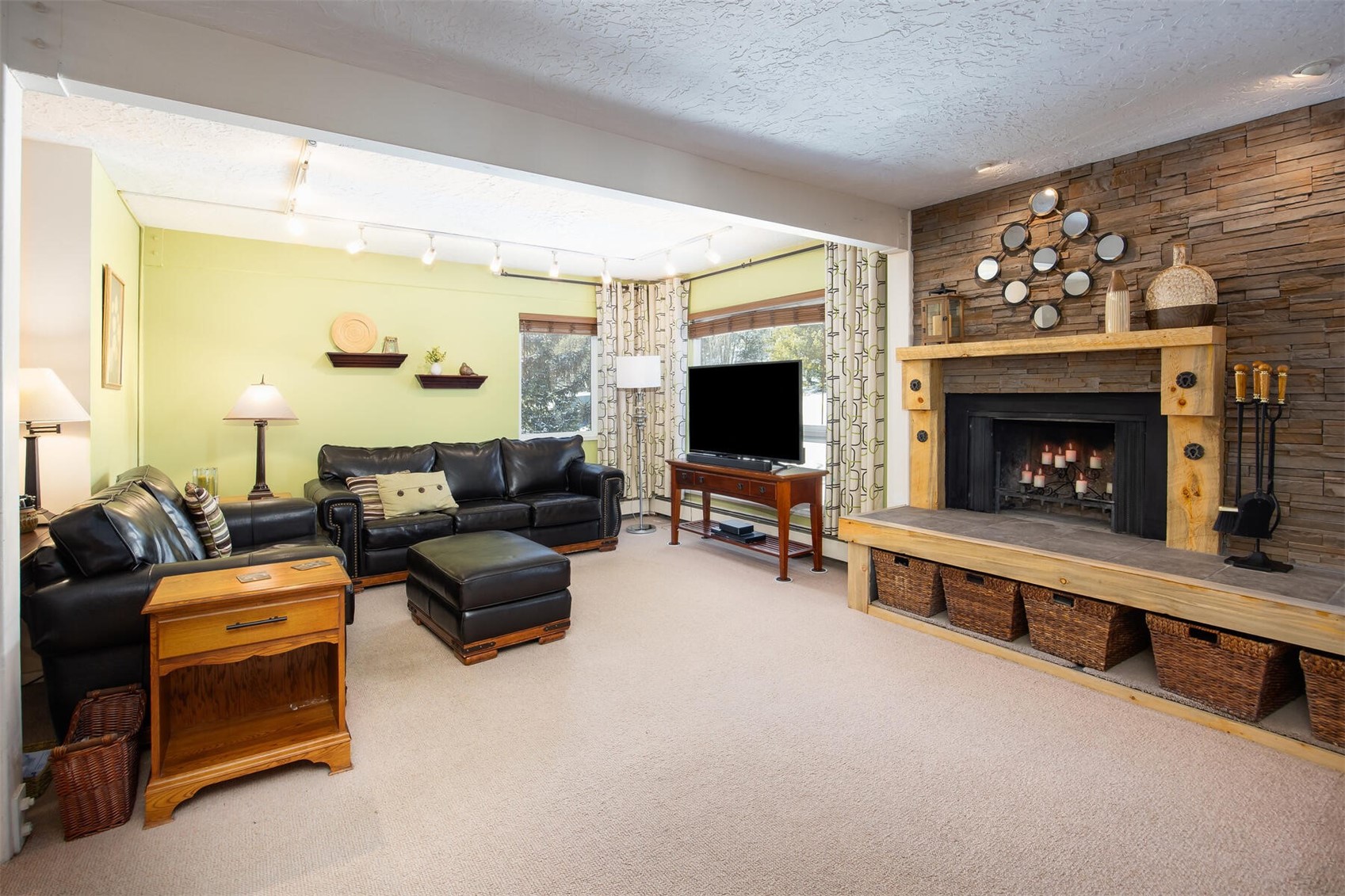 101 Ryan Gulch Court Wildernest CO 80498