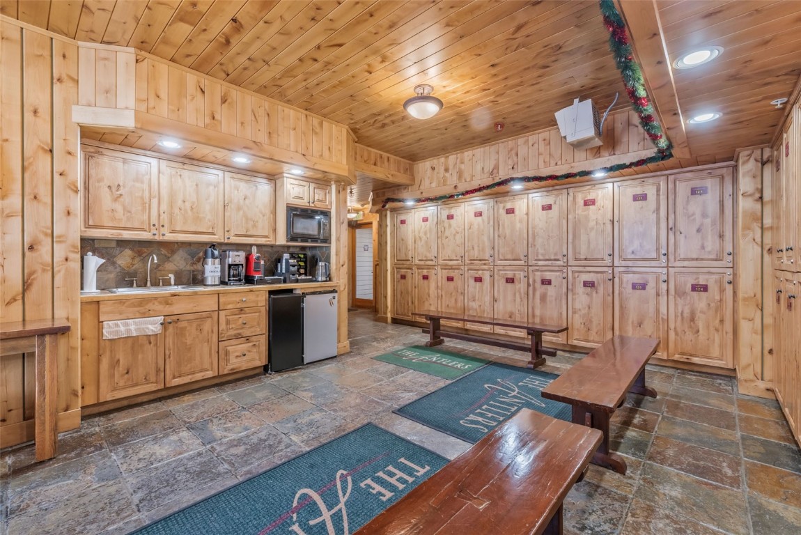 2053 Ski Time Square Drive Steamboat Springs CO 80487