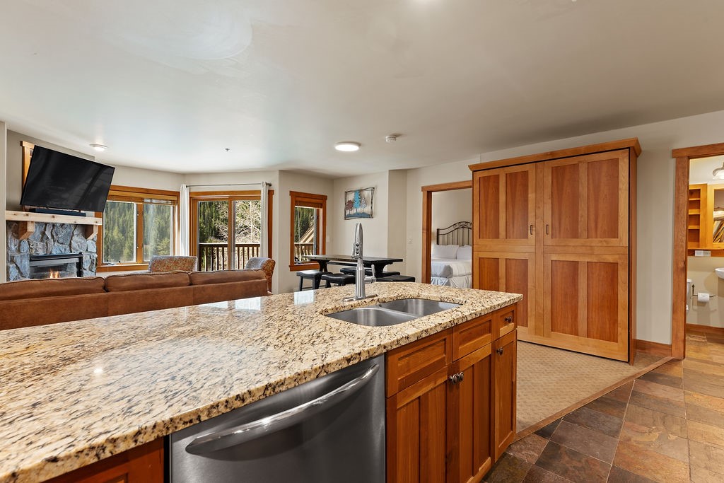 20 Hunki Dori Court Keystone CO 80435