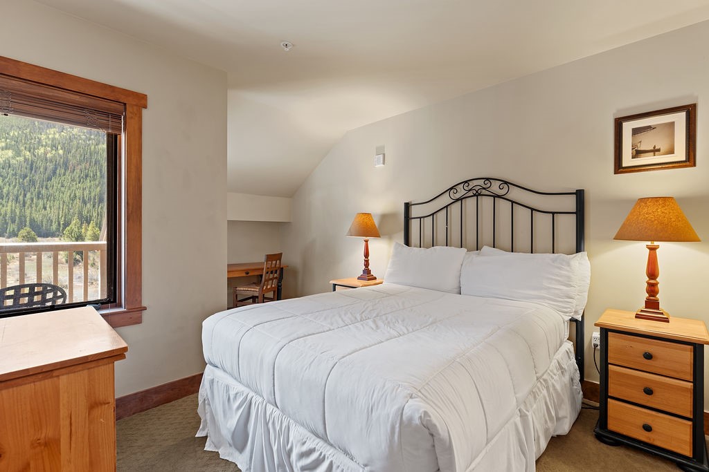 20 Hunki Dori Court Keystone CO 80435