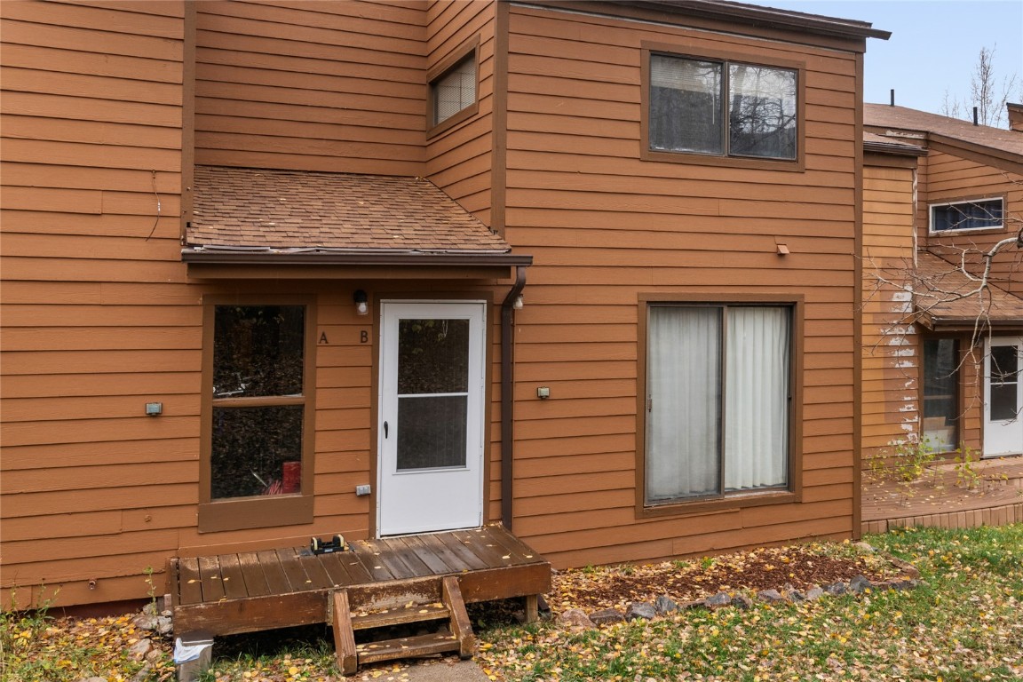 23055 Schussmark Trail Oak Creek CO 80467