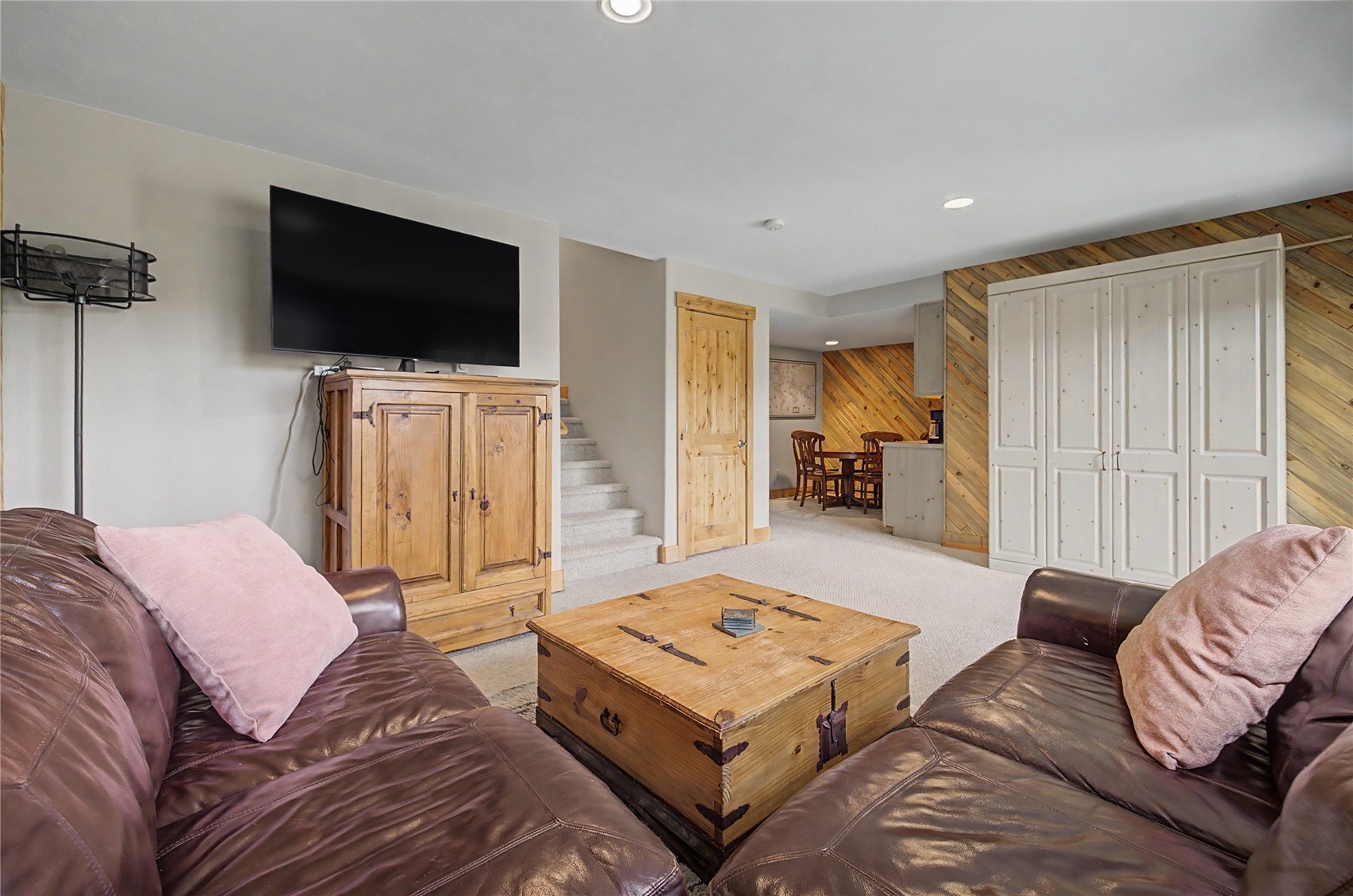 6726 Ryan Gulch Road Wildernest CO 80498