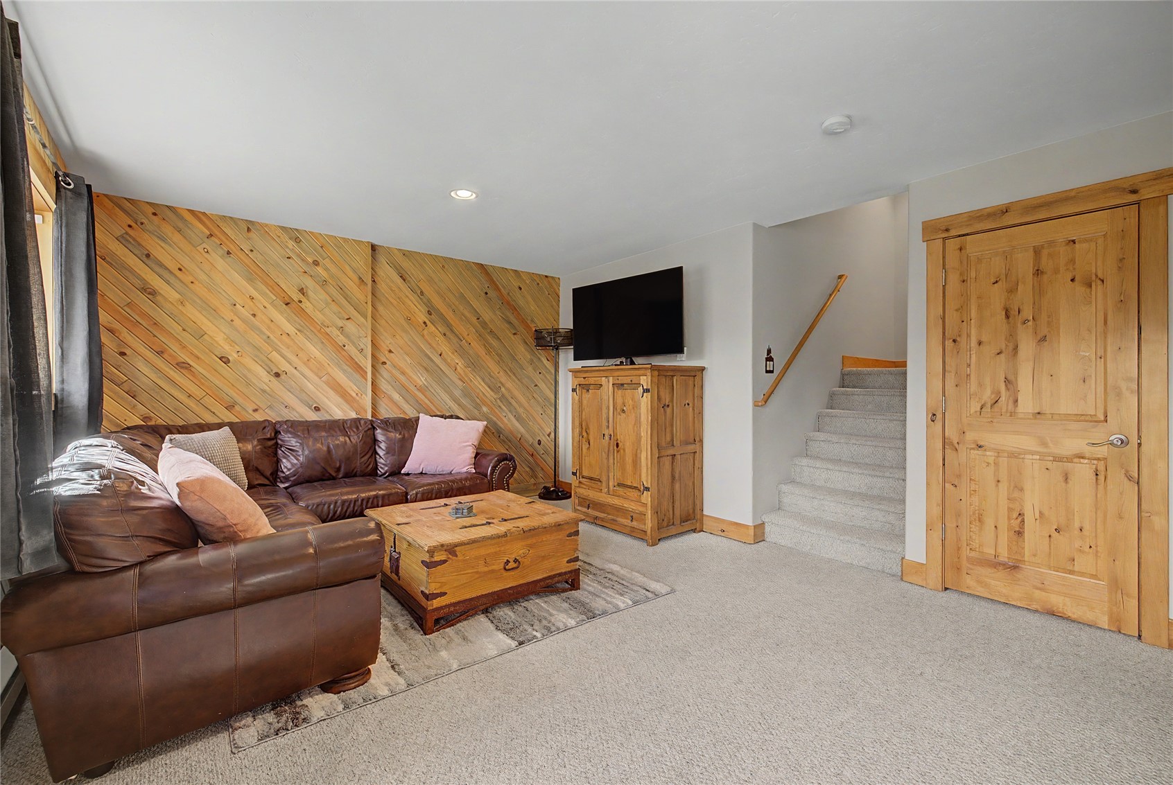 6726 Ryan Gulch Road Wildernest CO 80498