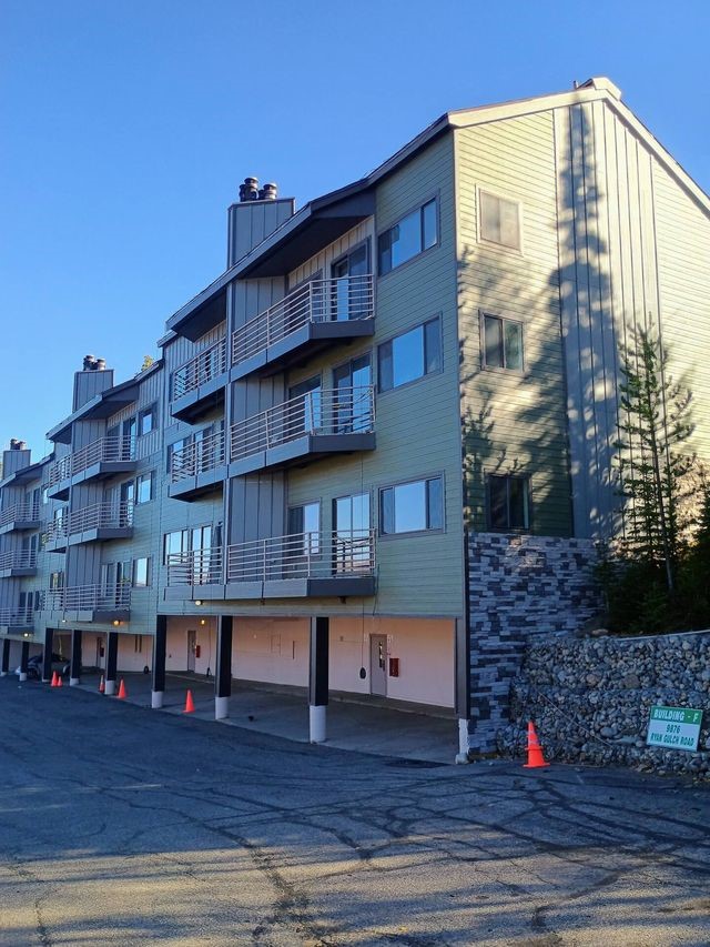 9876 Ryan Gulch Road Silverthorne CO 80498