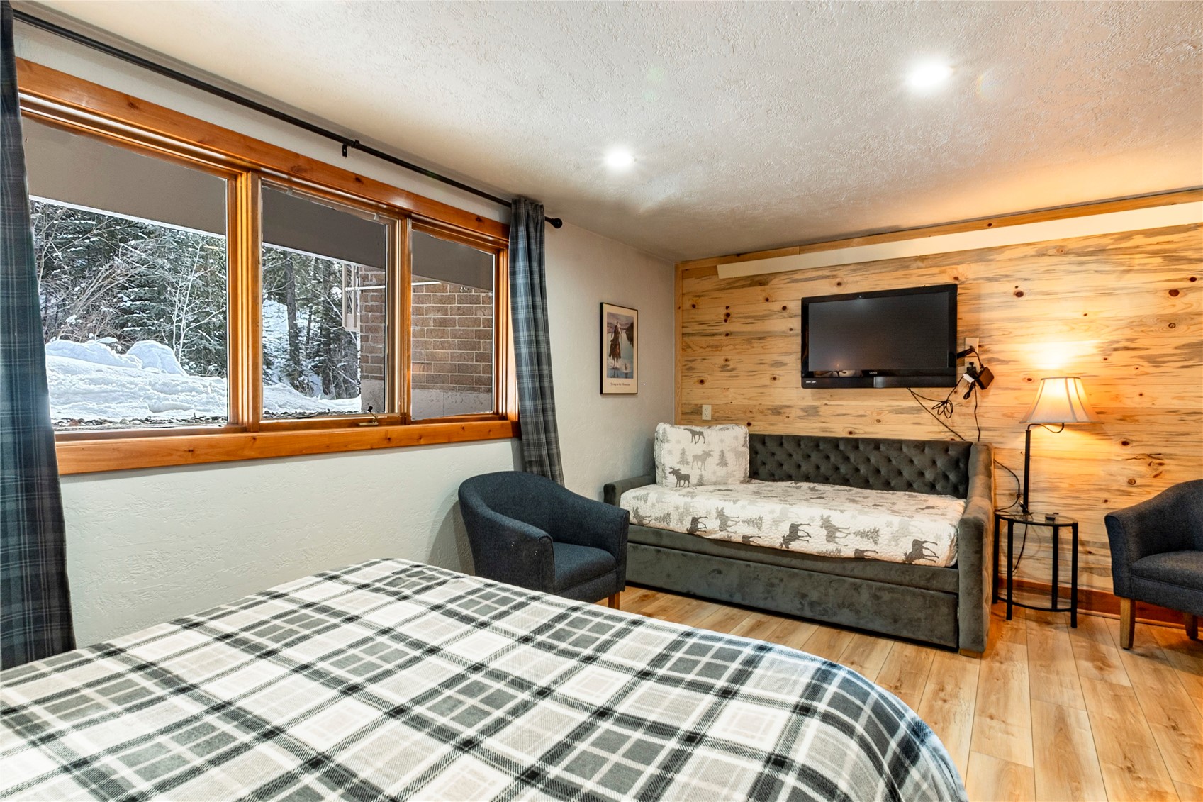 2739 Burgess Creek Road Steamboat Springs CO 80487