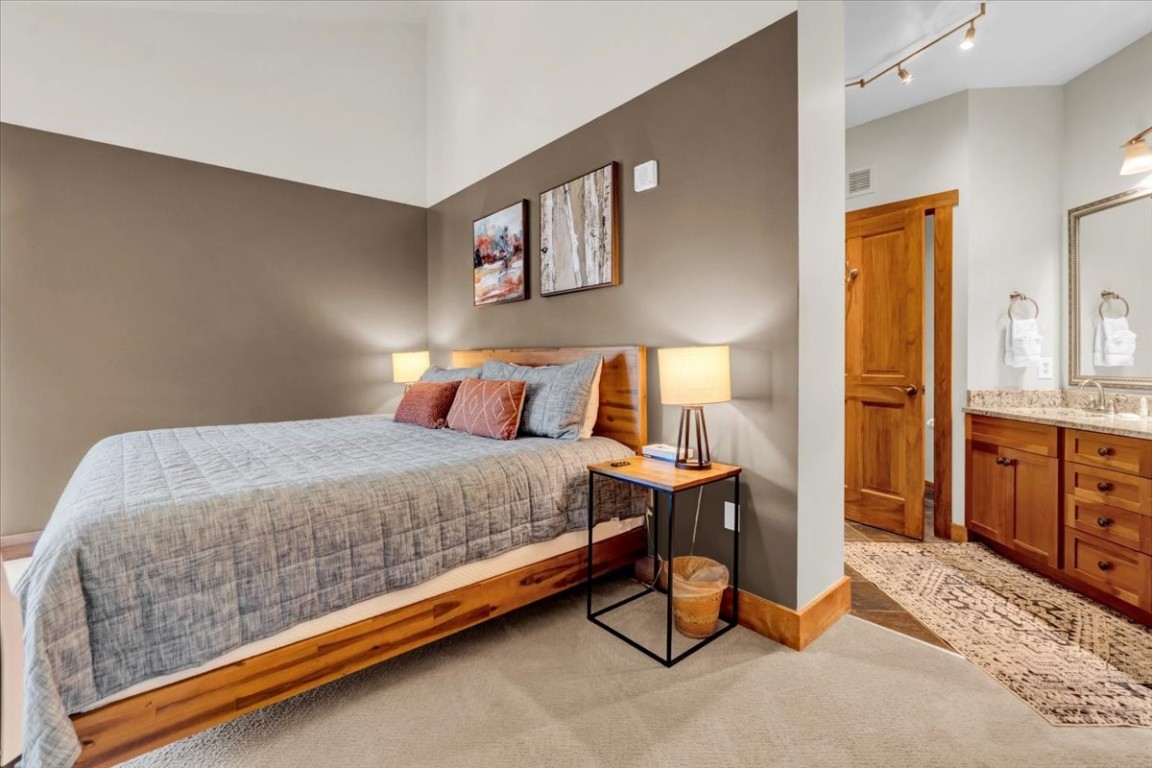 20 Hunki Dori Court Keystone CO 80435