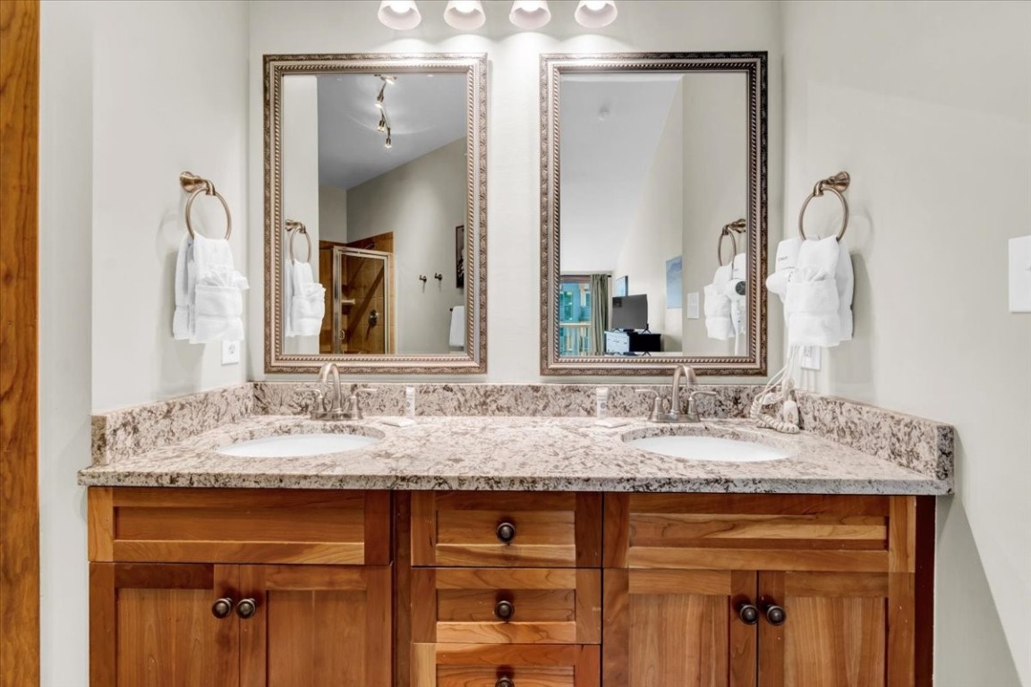 20 Hunki Dori Court Keystone CO 80435