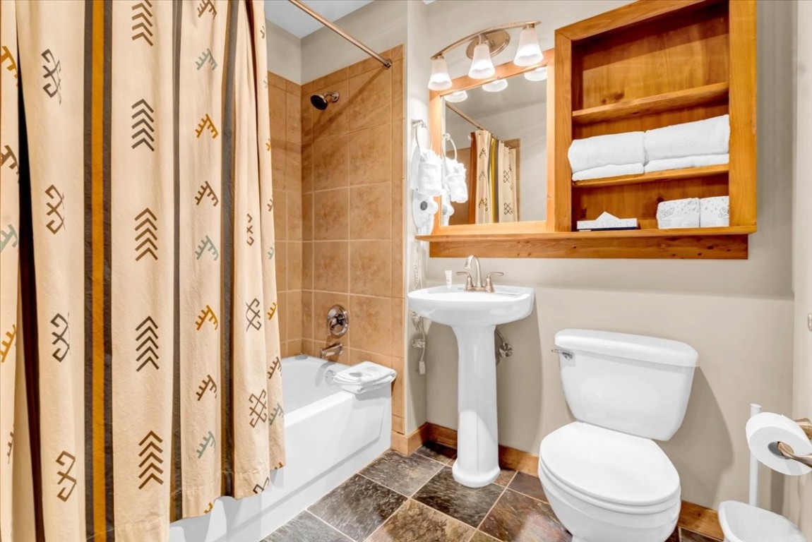 20 Hunki Dori Court Keystone CO 80435