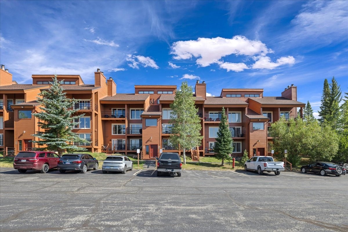91300 Ryan Gulch Road Silverthorne CO 80498