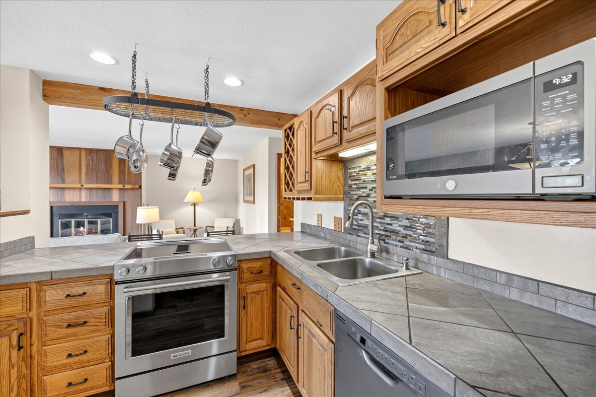 91300 Ryan Gulch Road Silverthorne CO 80498