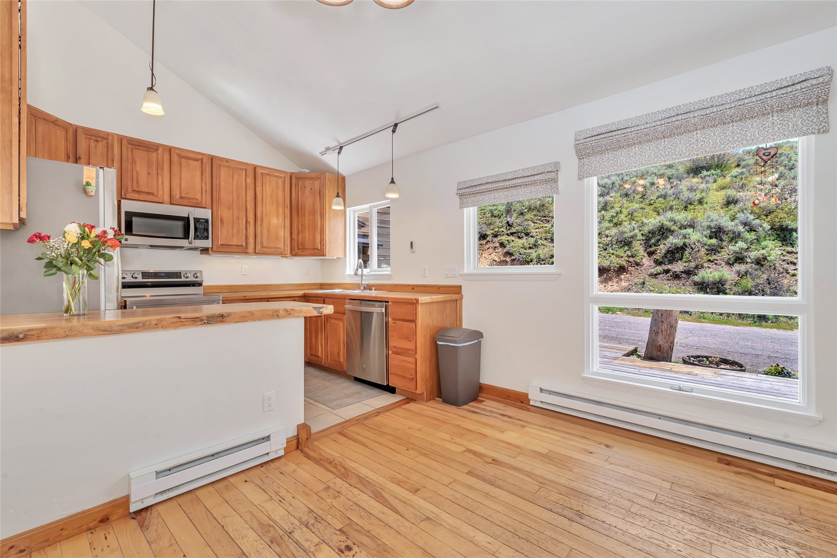 30331 County Road 16 Oak Creek CO 80467