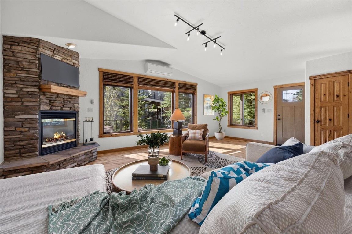 1090 Longview Circle Steamboat Springs CO 80487