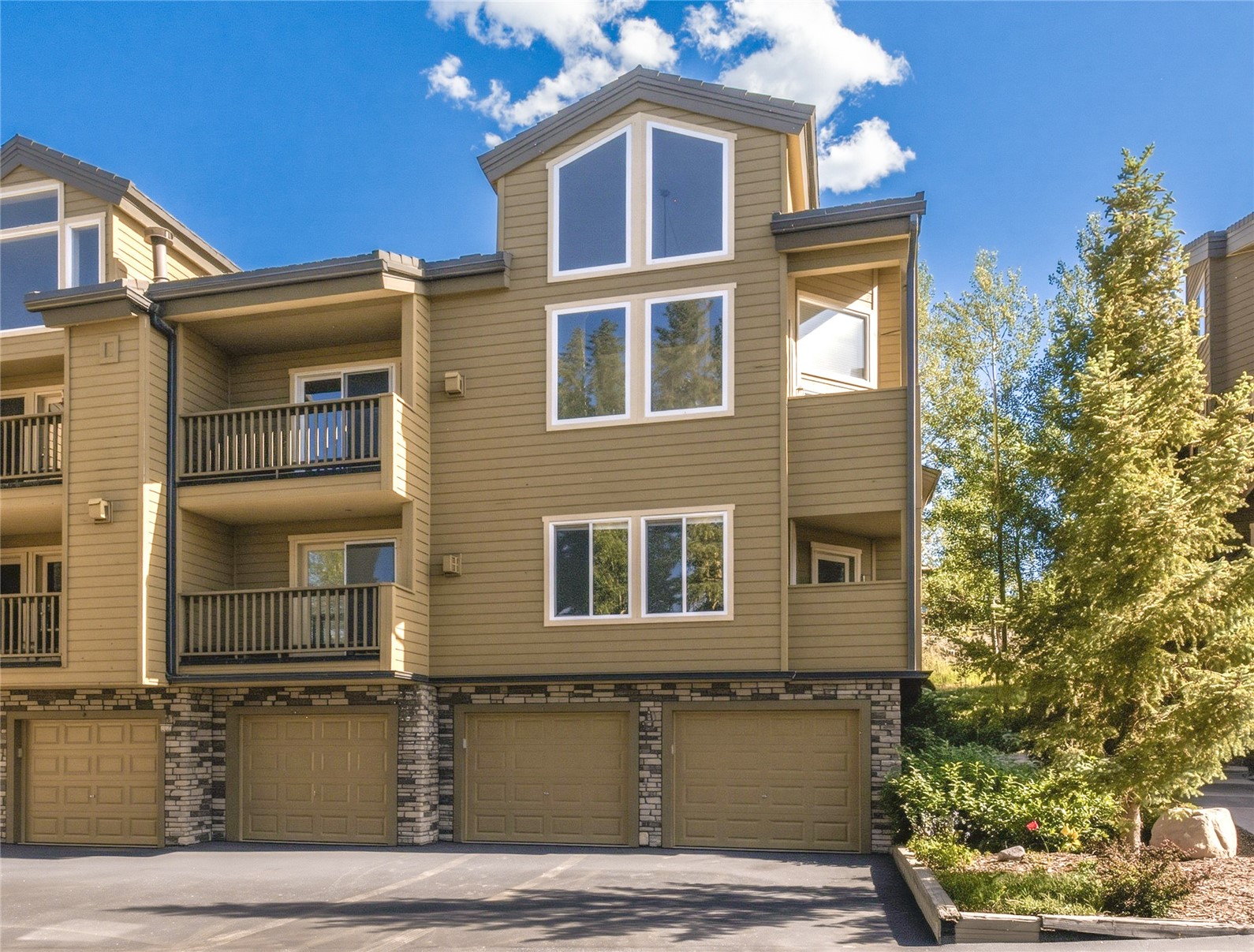 4020 Silverheels Drive Silverthorne CO 80498