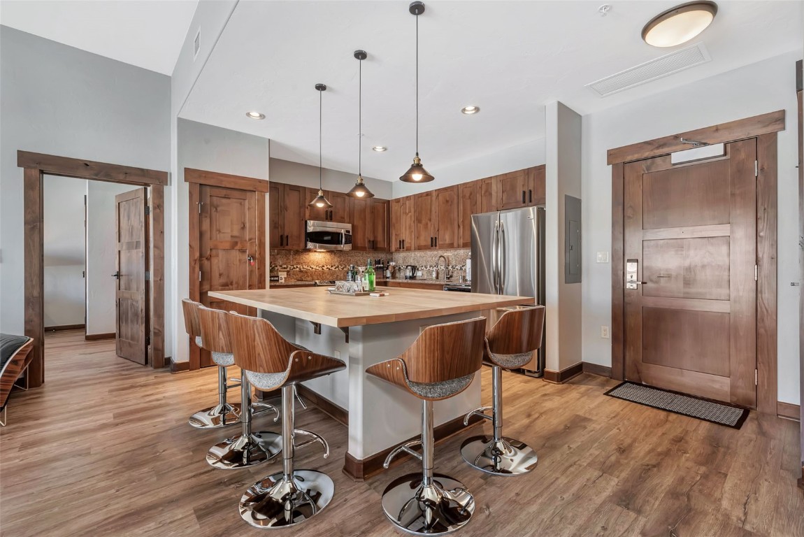 1175 Bangtail Way Steamboat Springs CO 80487